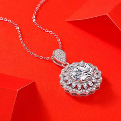 S925 Silver Necklace With Moissanite Pendant