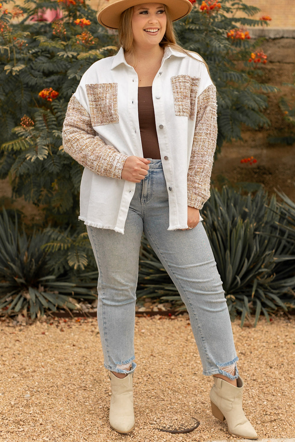 White Plus Size Tweed Patchwork Raw Hem Jacket