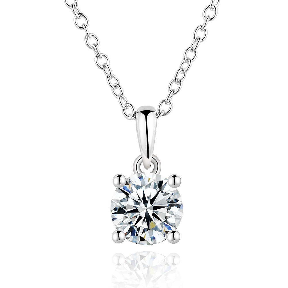 Women's Moissanite Four-claw Pendant Necklace